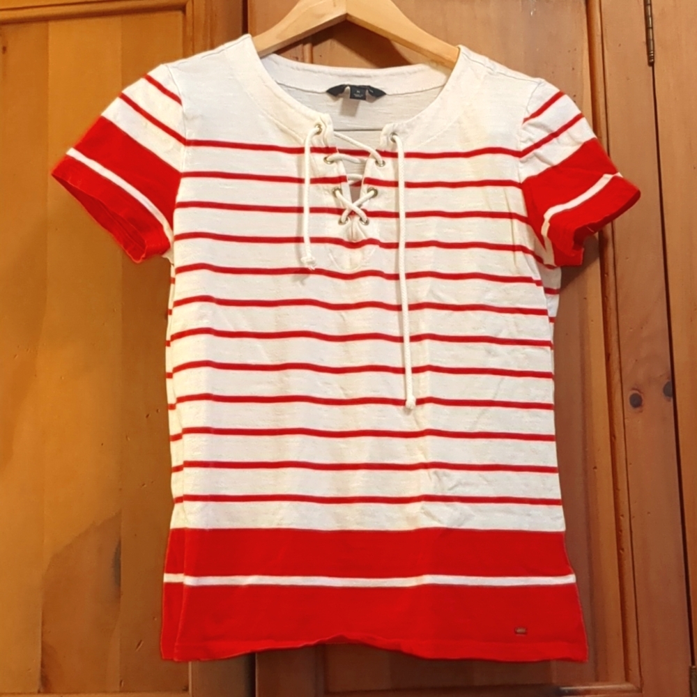 Tommy Hilfiger M red and white striped top